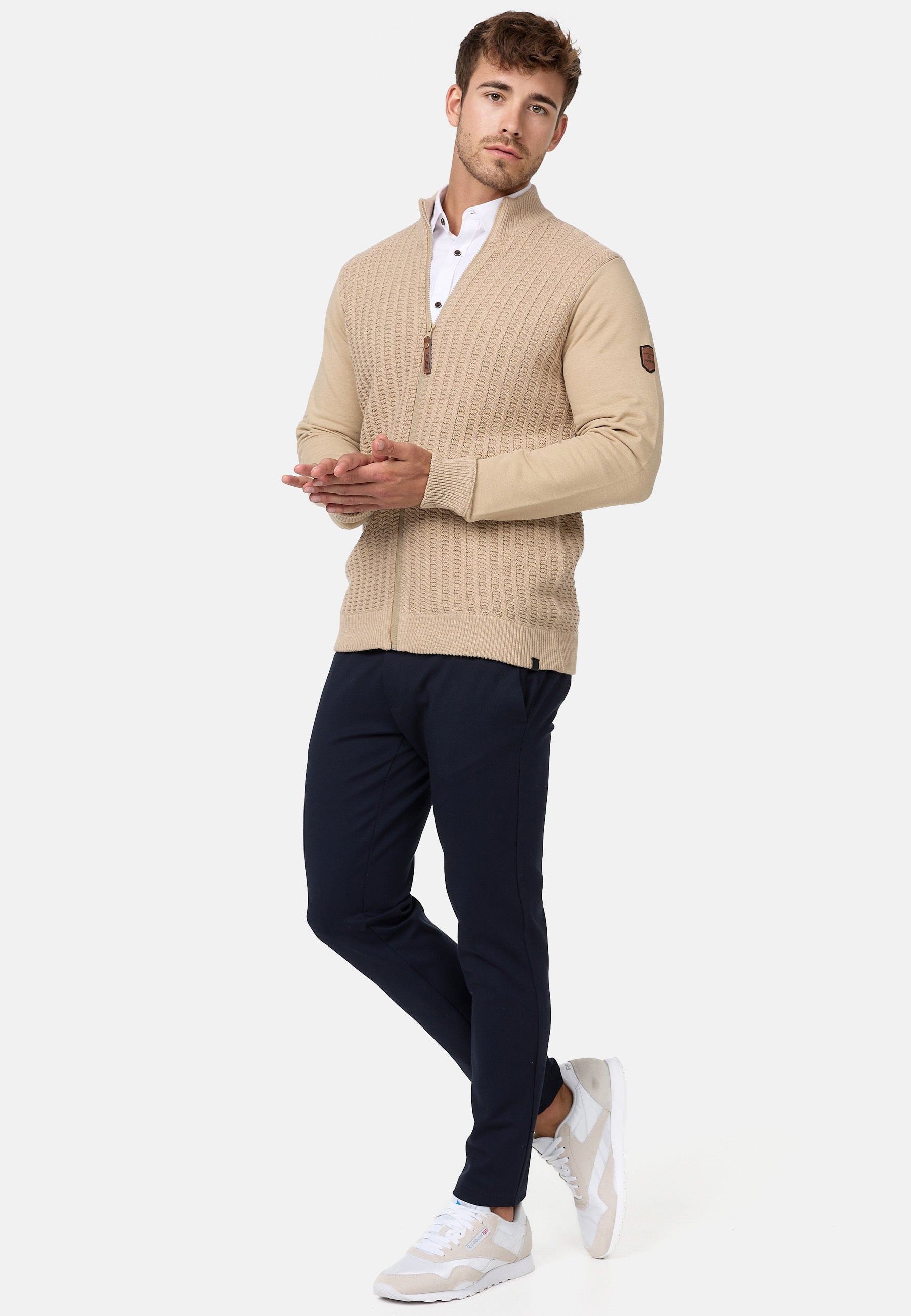 Strickjacke INCason Produktbild