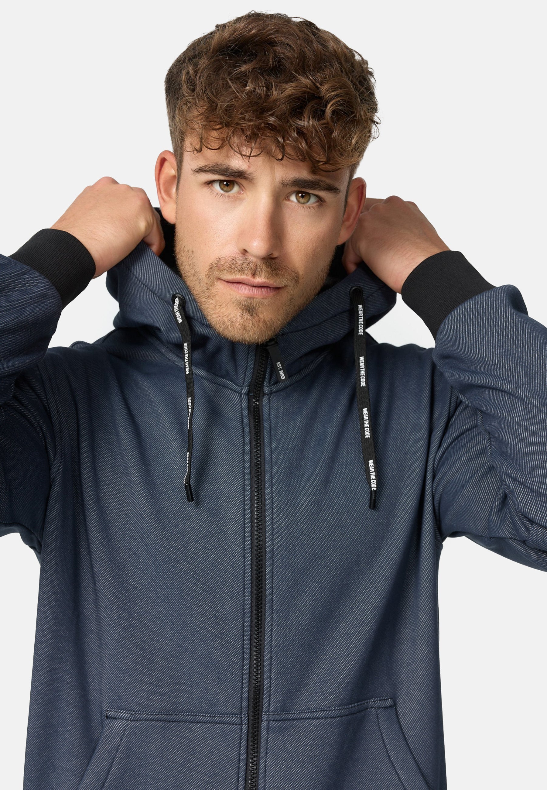 Sweatjacke INDuff Produktbild