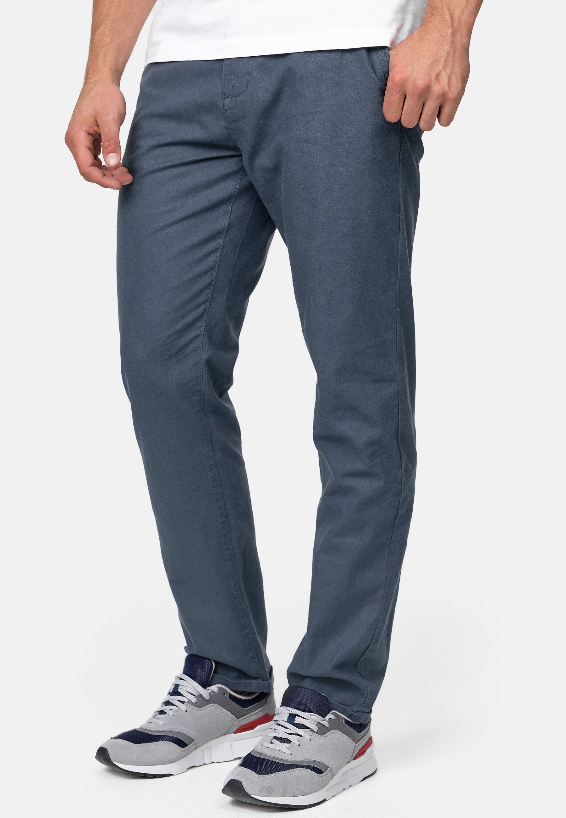 Indicode men's Haverfield trousers made of 55% linen & 45% cotton with 4 pockets incl. belt