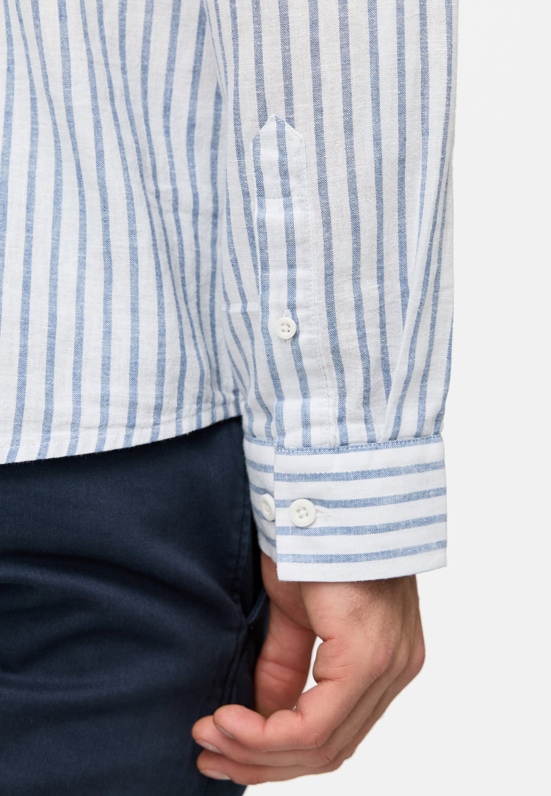 #farbe_offwhite-striped
