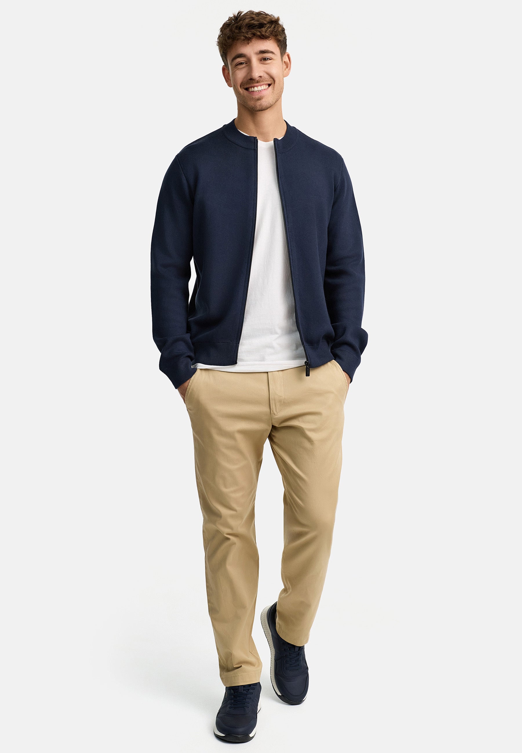 Strickjacke INLaos Produktbild