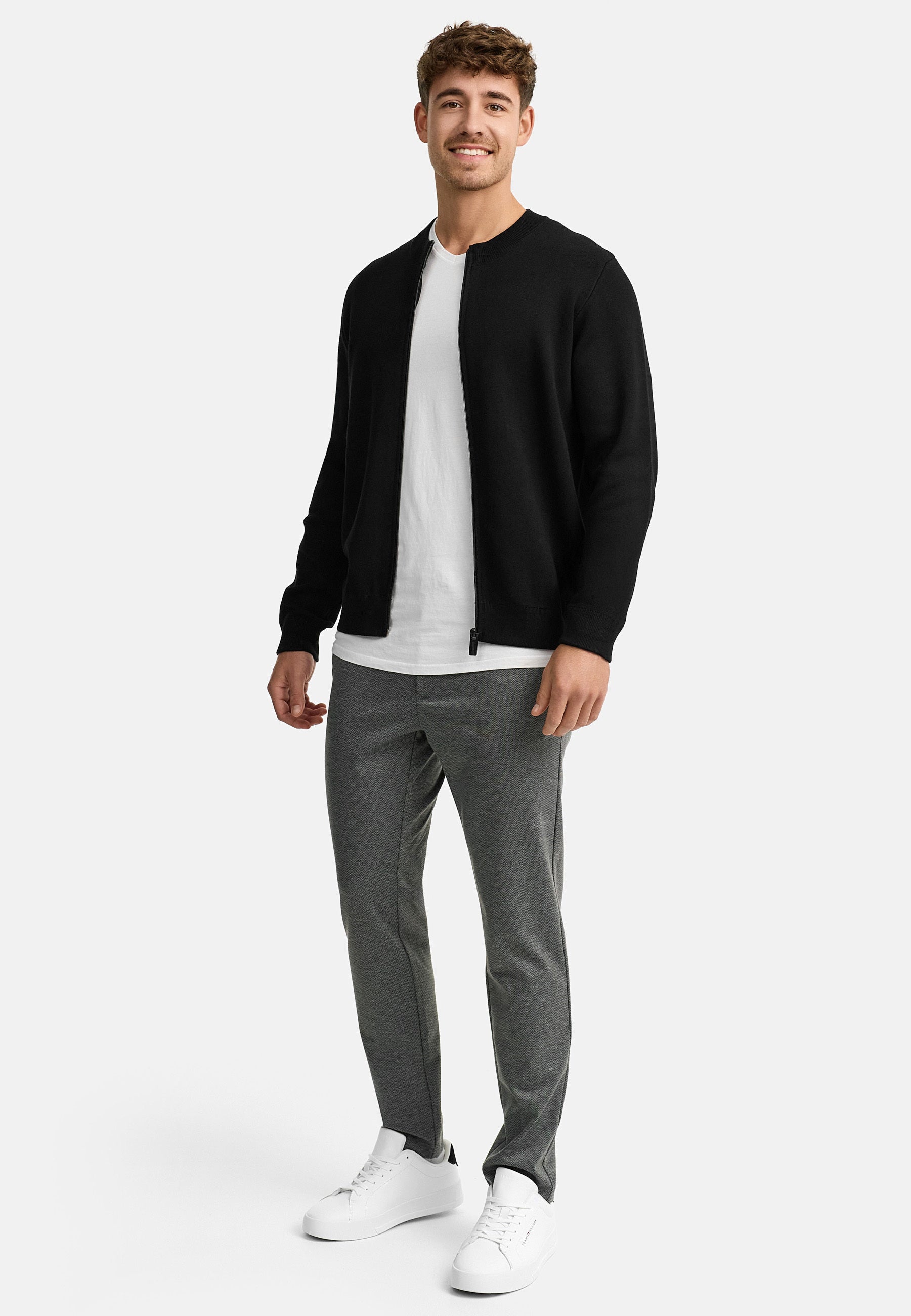 Strickjacke INLaos Produktbild