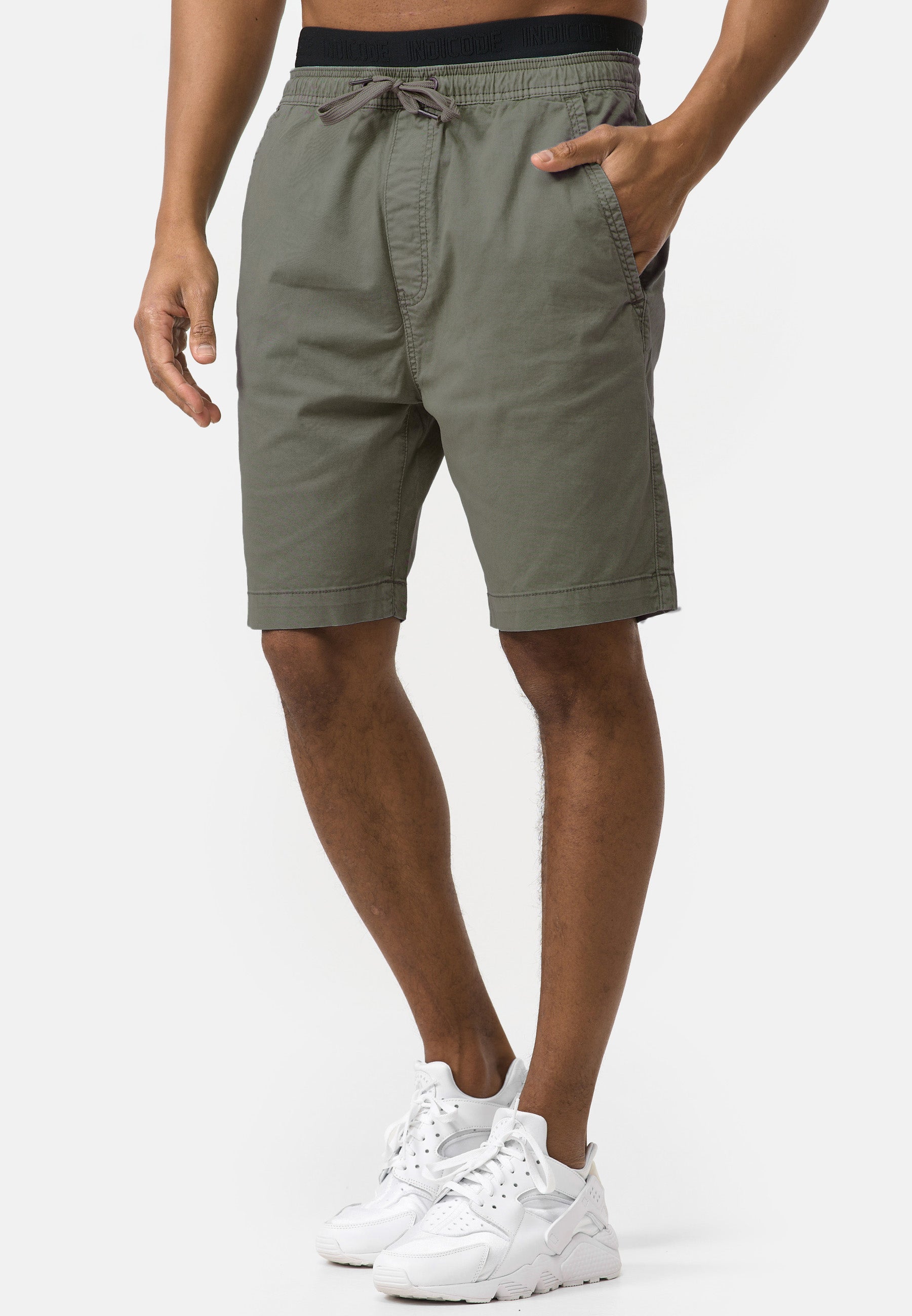 INDICODE | Men's Chino Shorts Kelowna