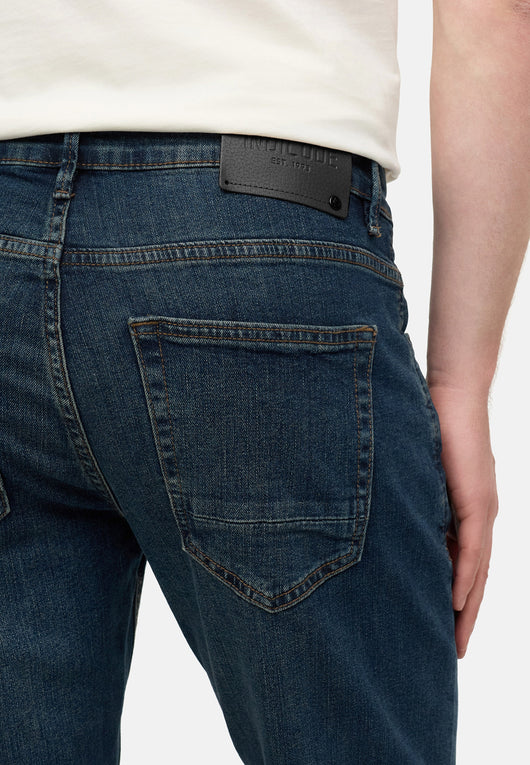 Indicode men's Texas denim pants made from a cotton blend with stretch content