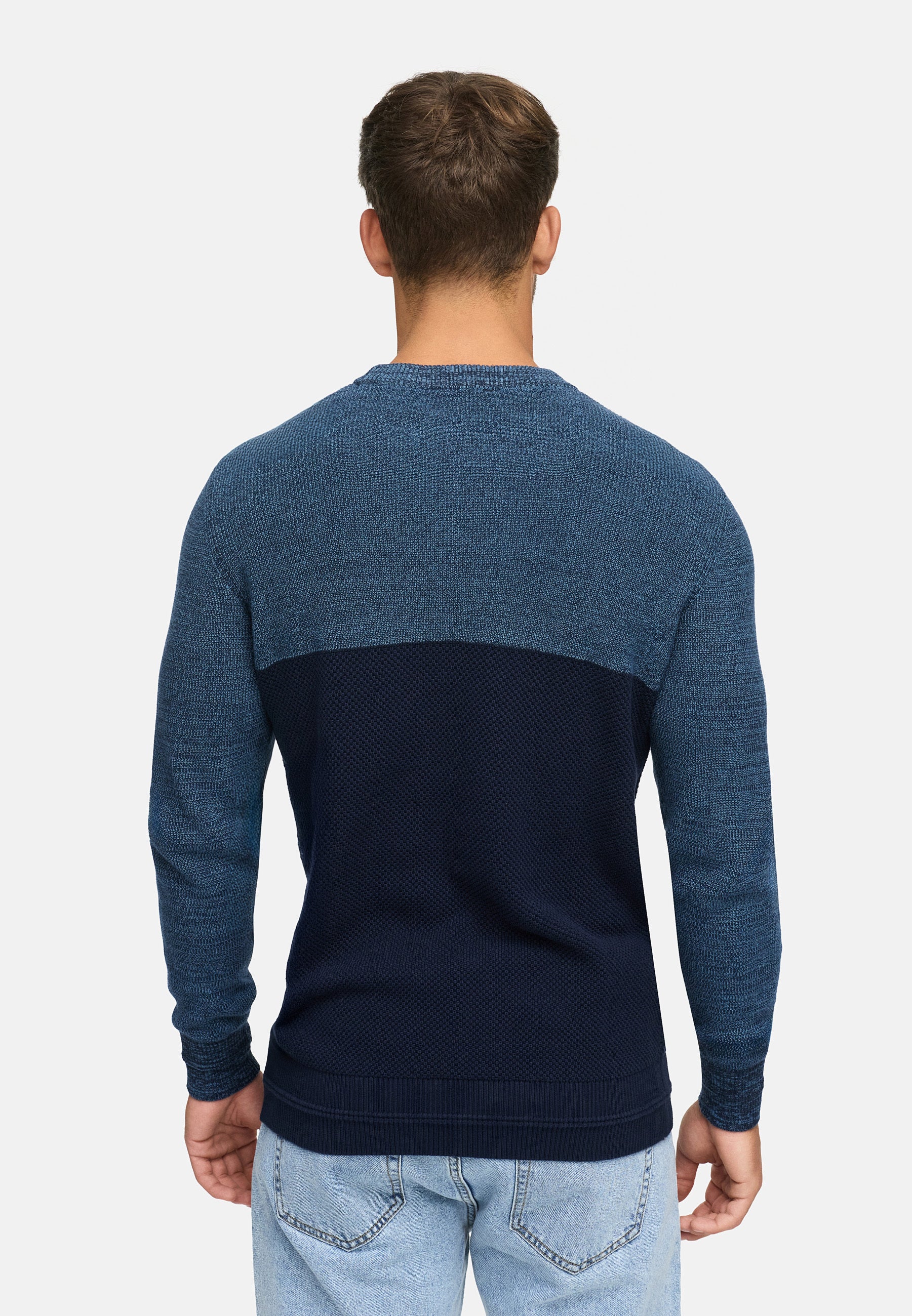 #farbe_sky-captain