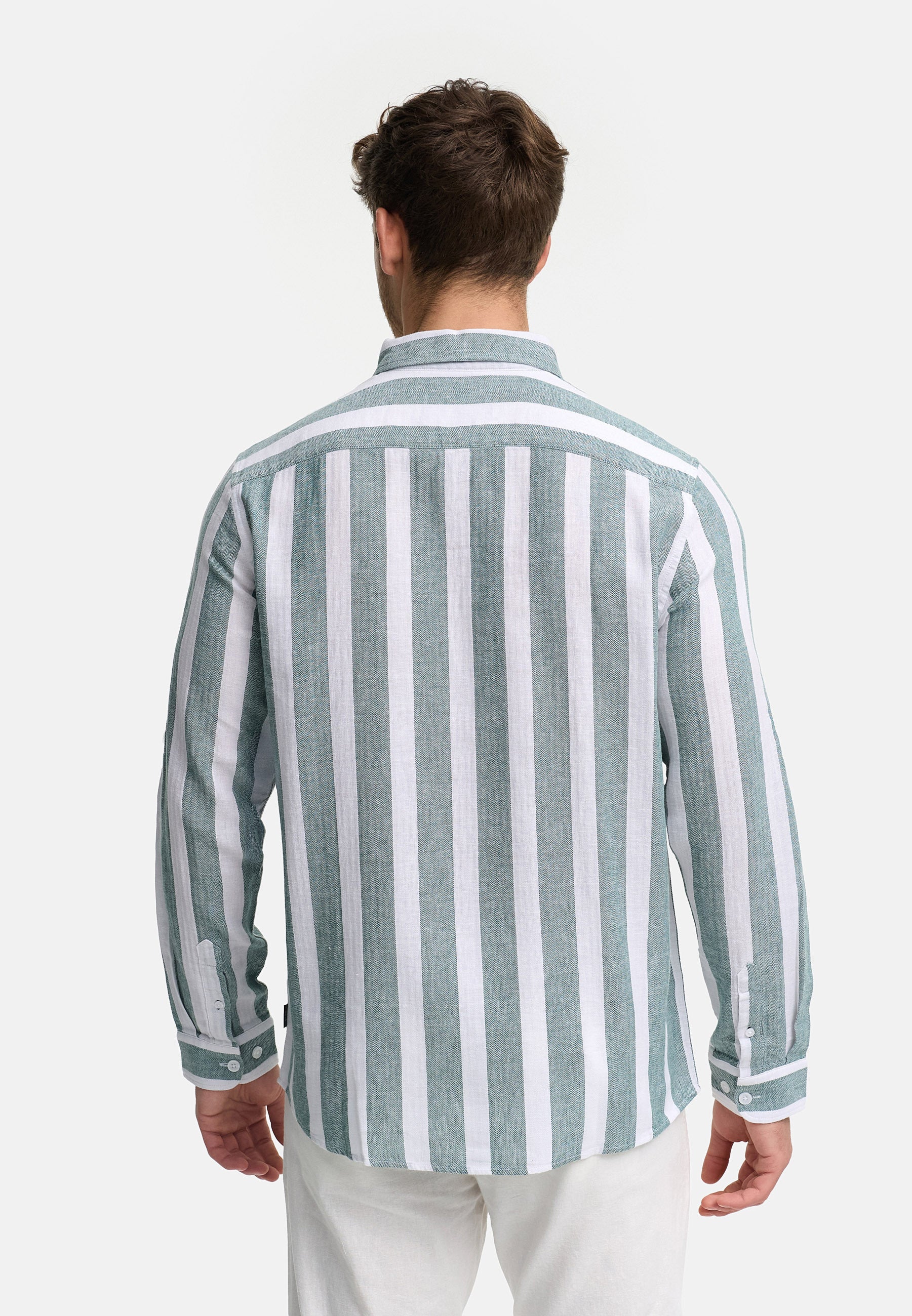 #farbe_smoke-pine