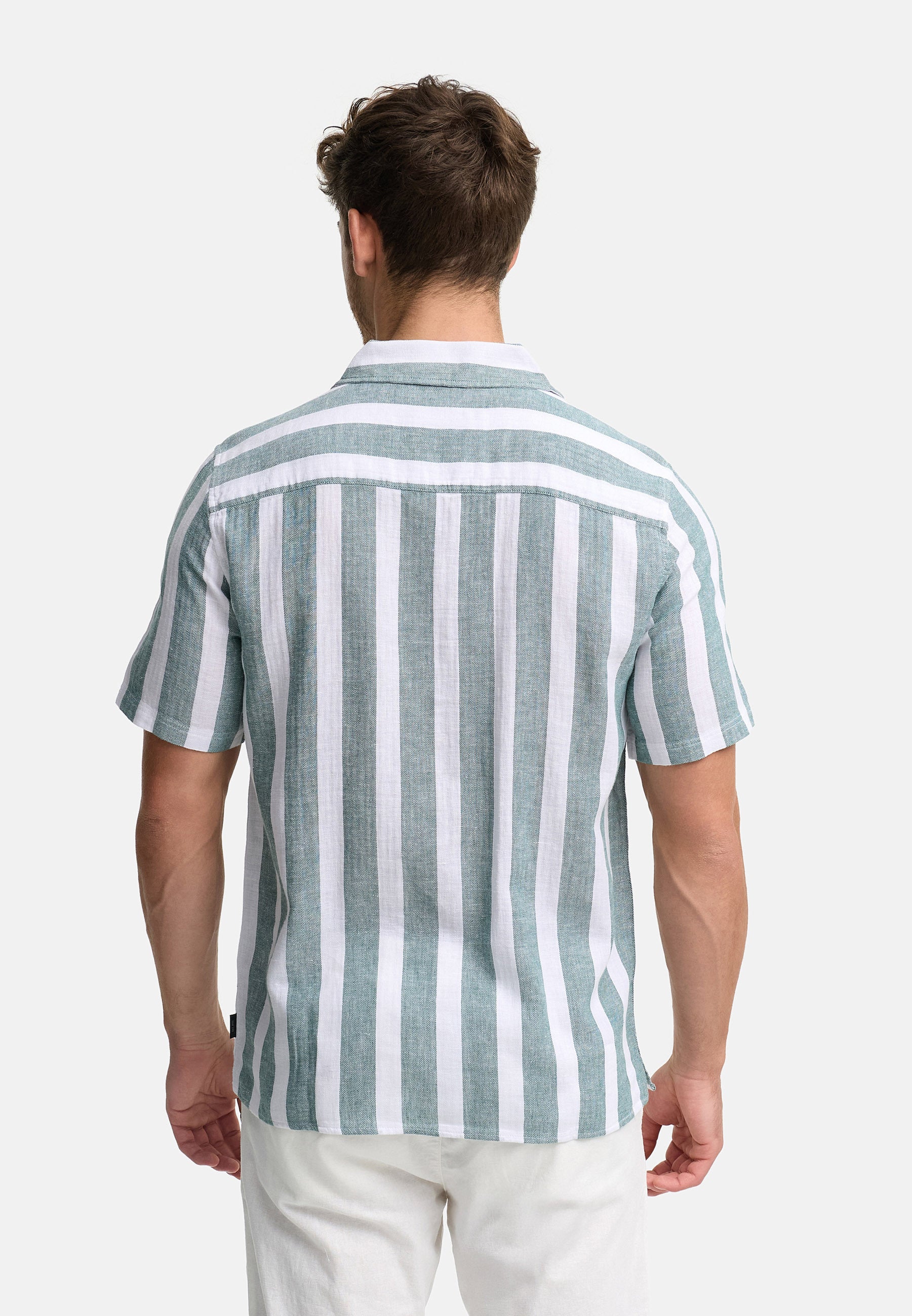 #farbe_smoke-pine