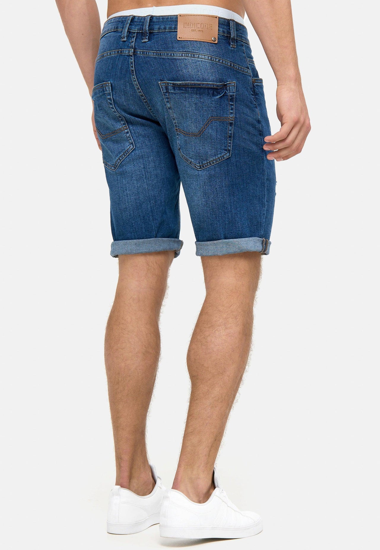 #farbe_holes-medium-indigo